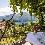 Apartment Terrace With A View! Moltrasio